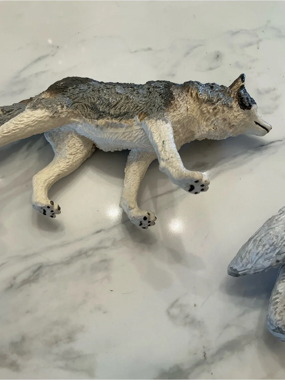 Realistic Wolf Toy Figures - White and Gray Set